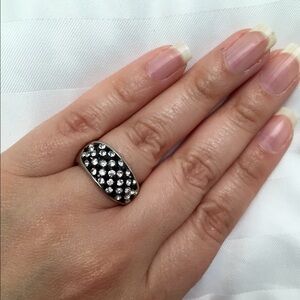 Black & white Austrian Crystal ring